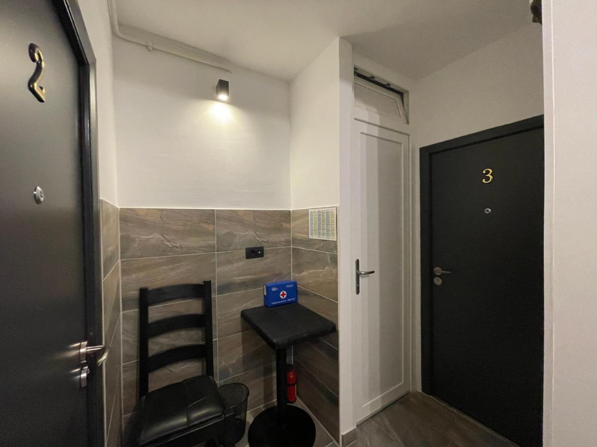 M-Blok Hotell Zagreb Exteriör bild