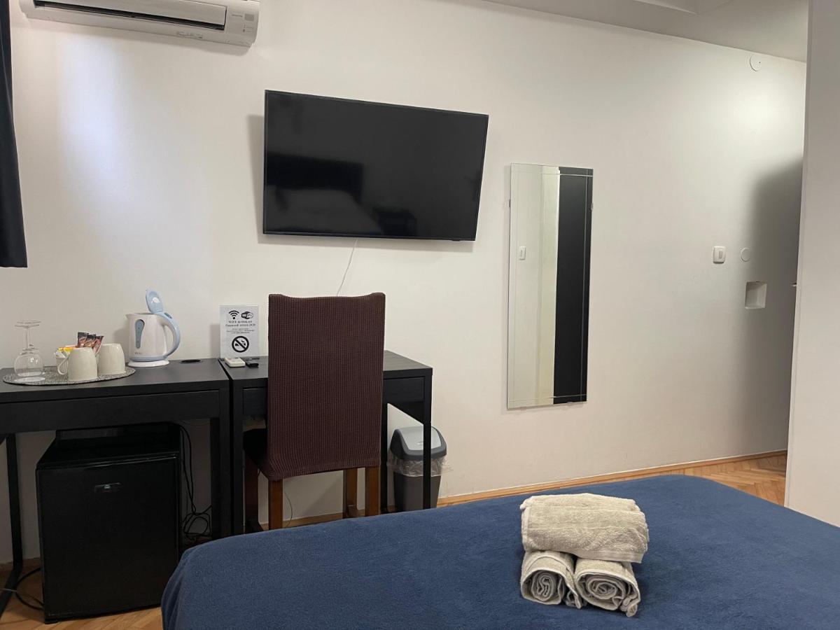 M-Blok Hotell Zagreb Exteriör bild