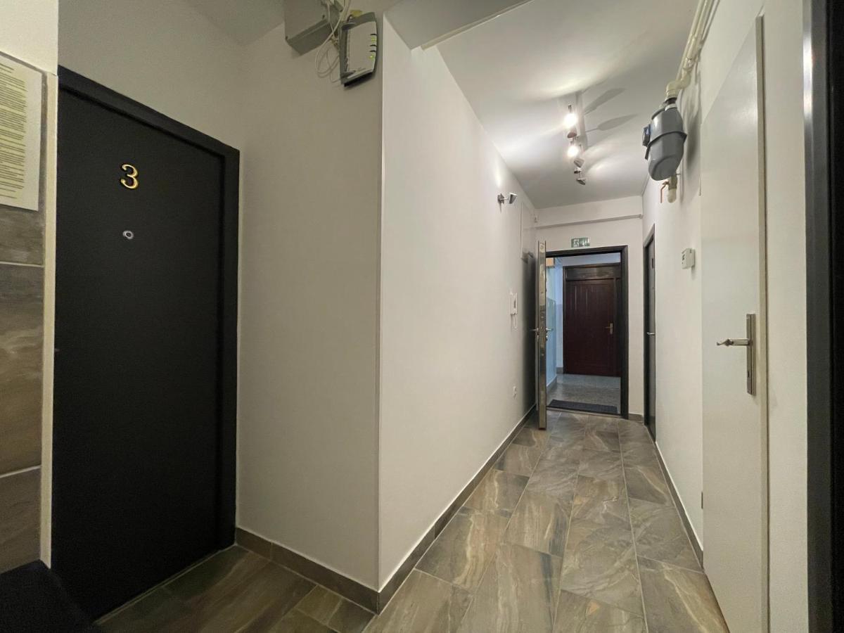 M-Blok Hotell Zagreb Exteriör bild