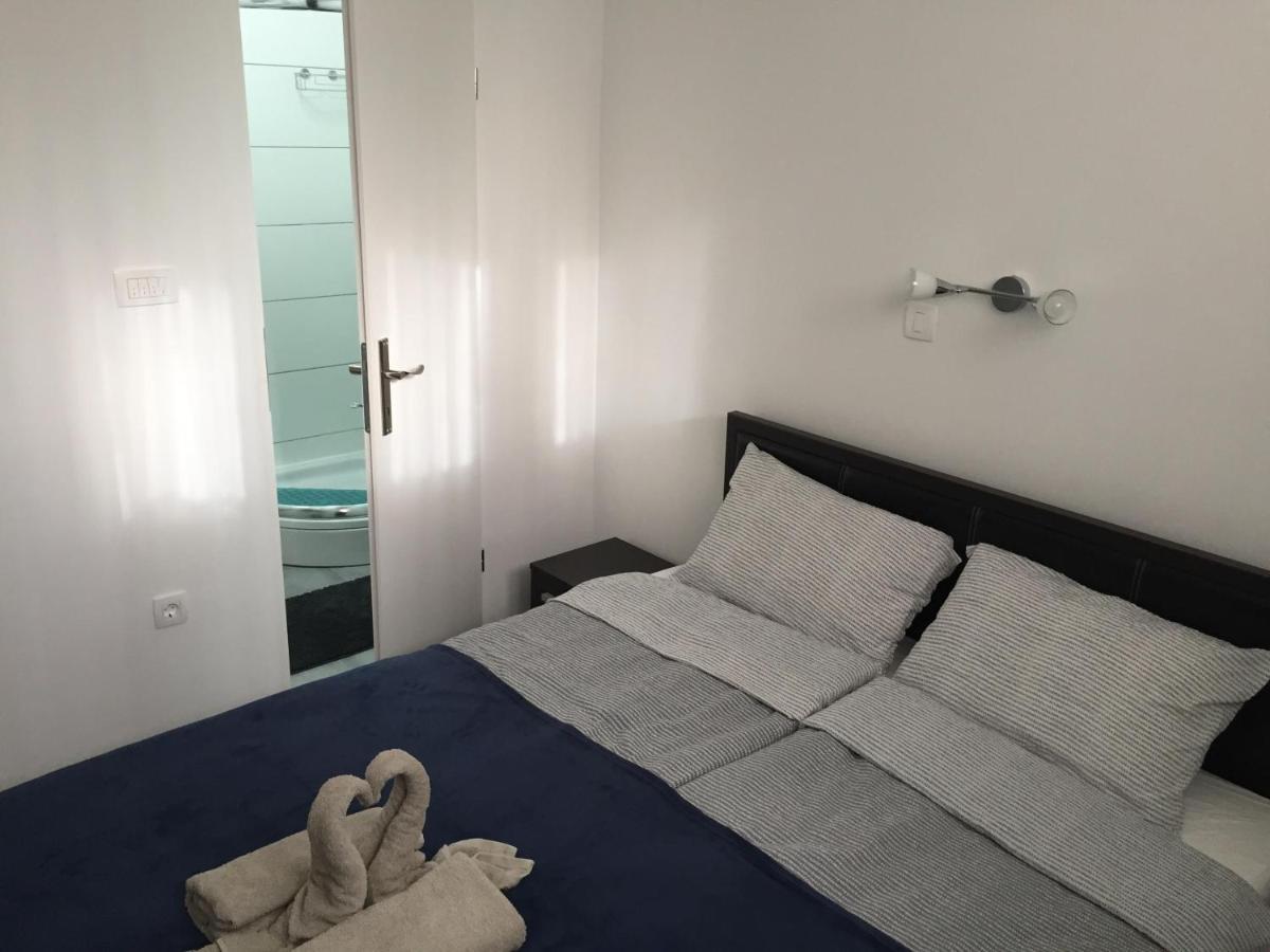 M-Blok Hotell Zagreb Exteriör bild