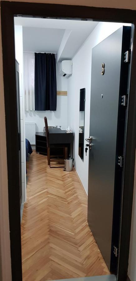 M-Blok Hotell Zagreb Exteriör bild